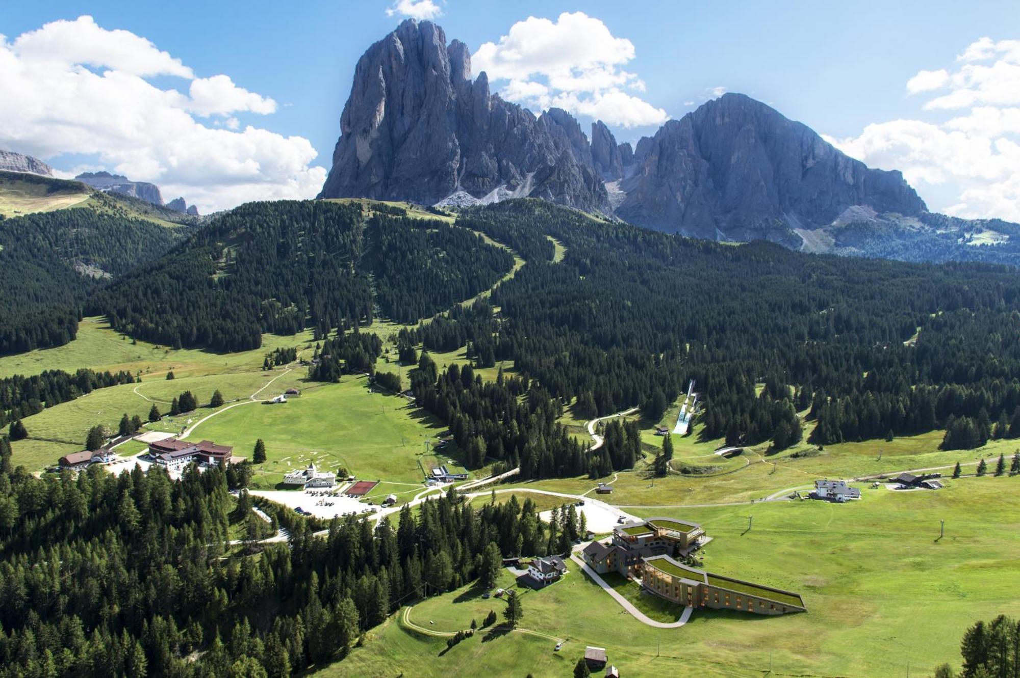 Cendevaves Alpine Silence Hotel Santa Cristina Val Gardena Exterior photo