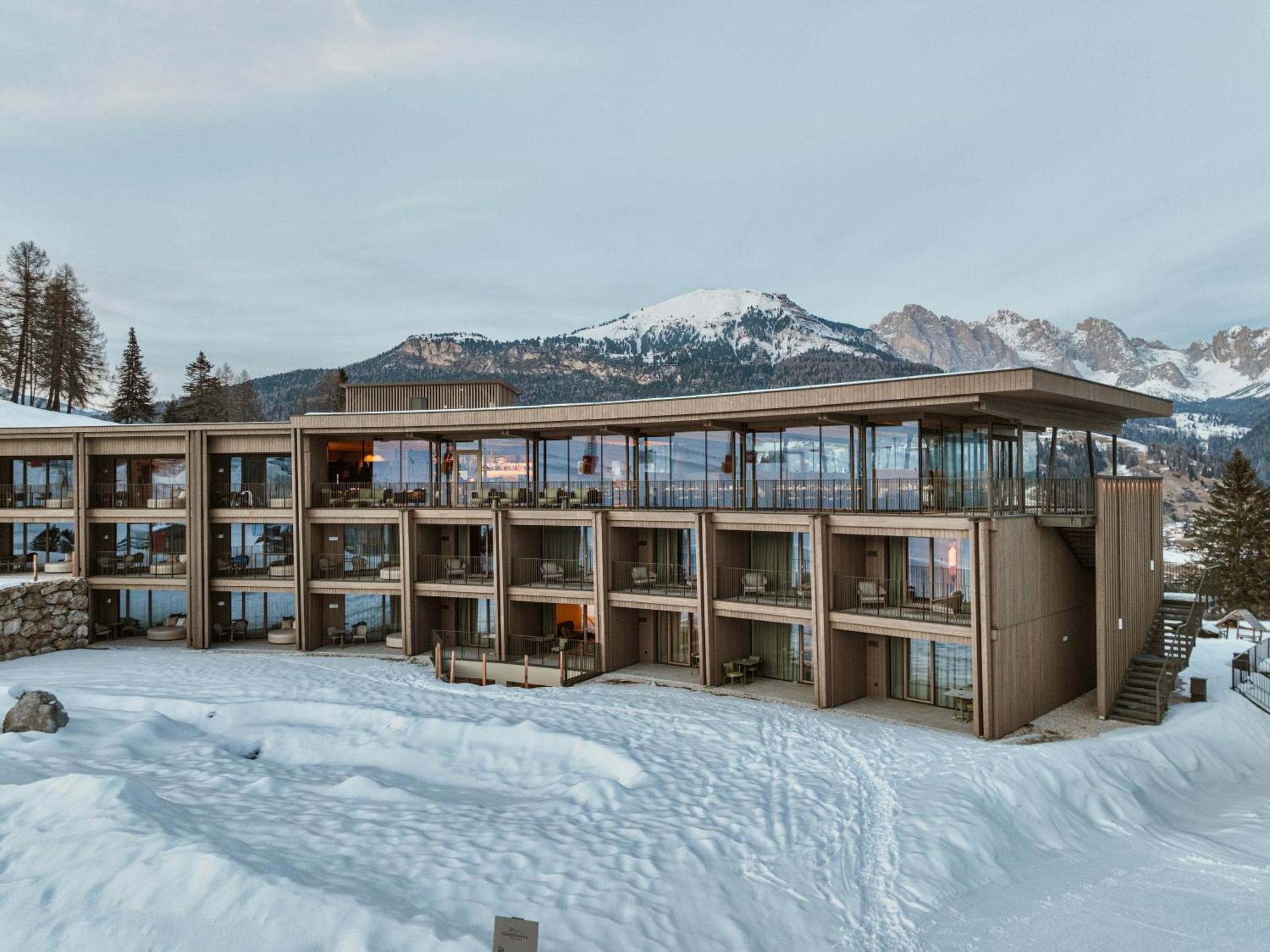Cendevaves Alpine Silence Hotel Santa Cristina Val Gardena Exterior photo